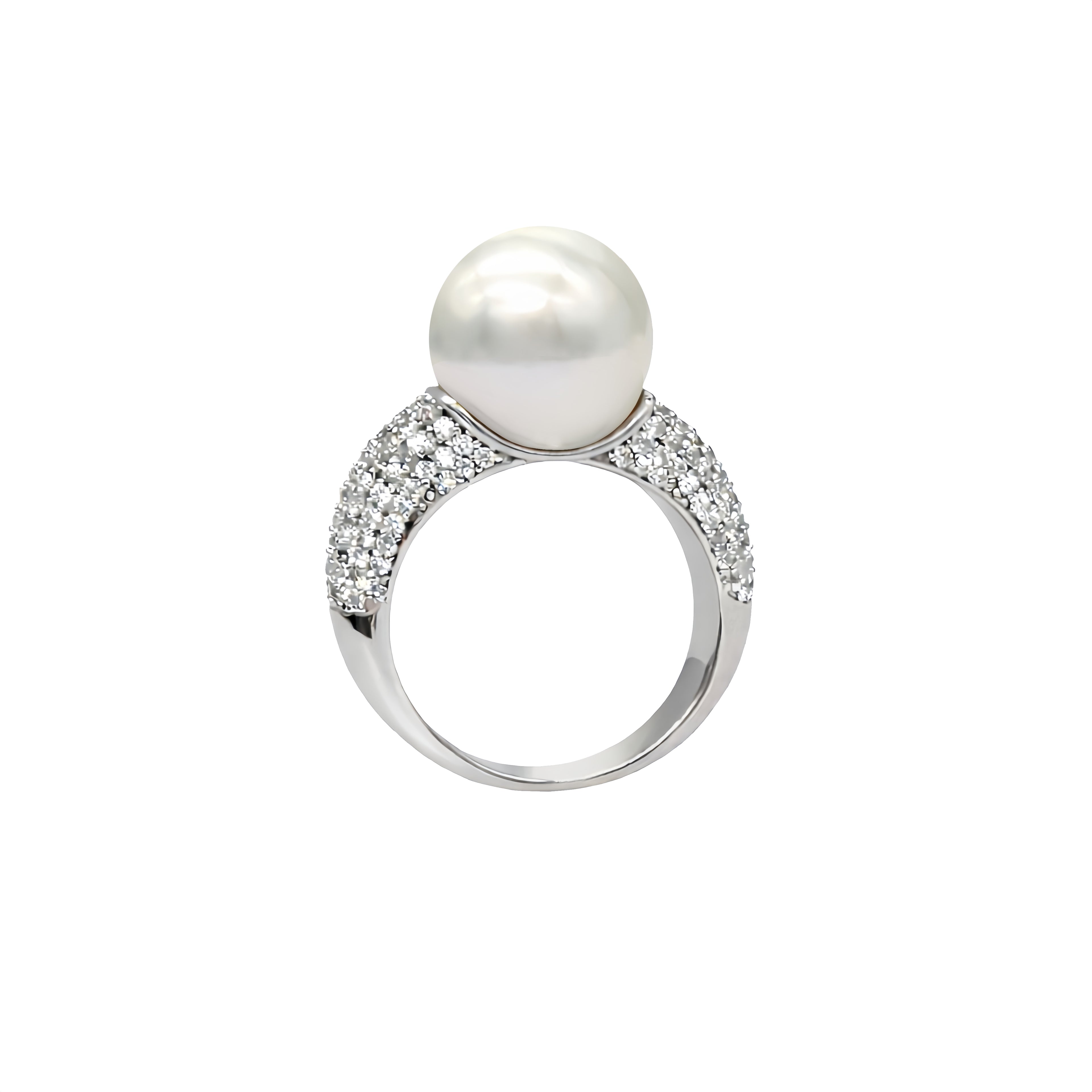 The Classic Pearl Ring