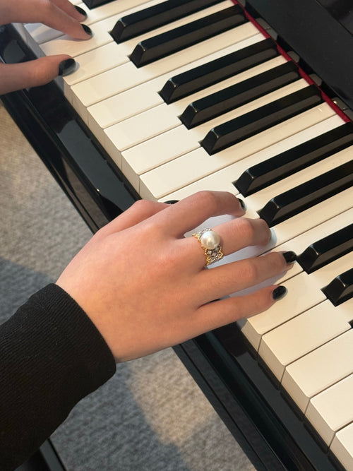 Alhambra Single Pearl Ring