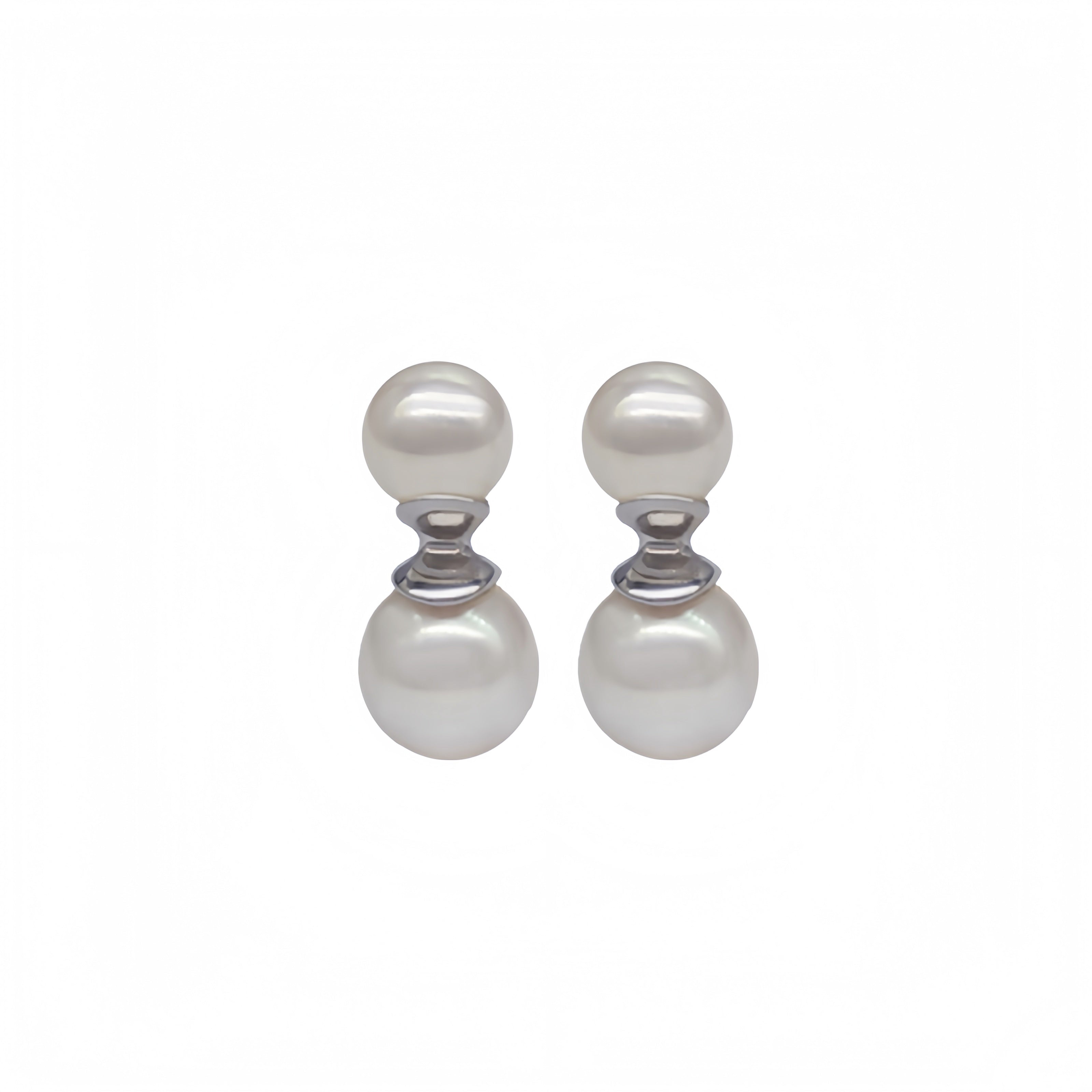 Harmonic Pearl Duet Stud Earring