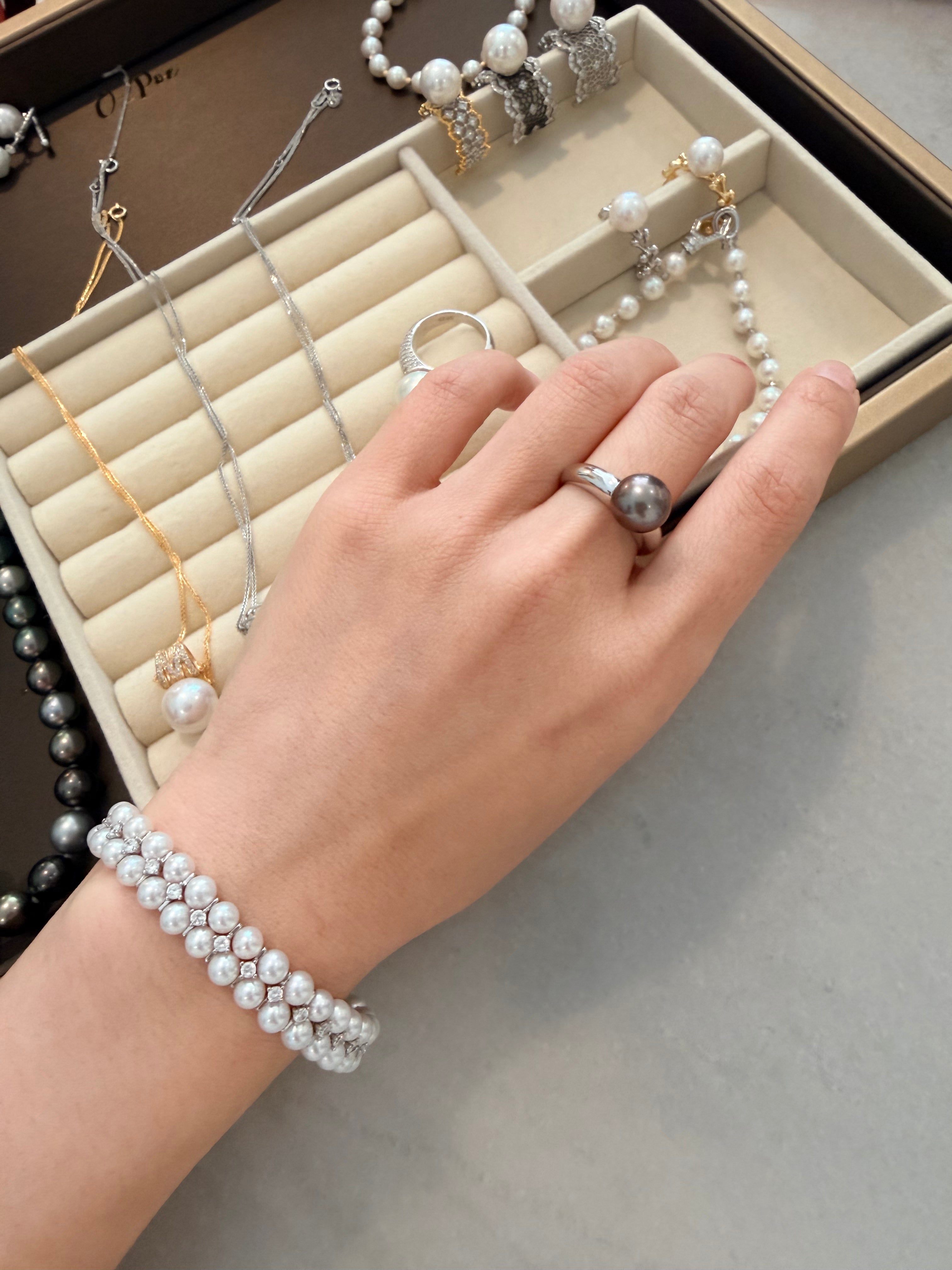 The Classic Tahitian Pearl Ring