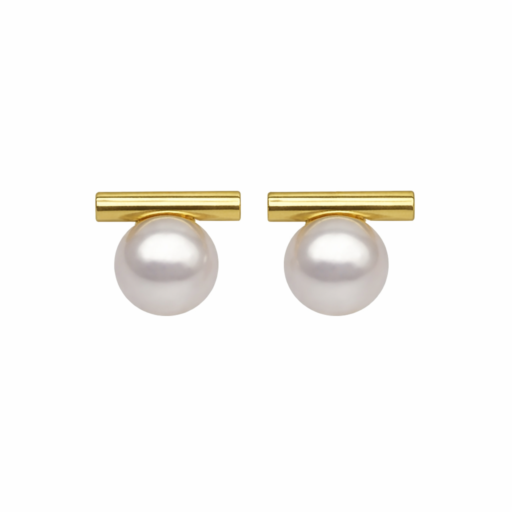 Tear of Dawn Pearl Studs 18K Gold Vermeil