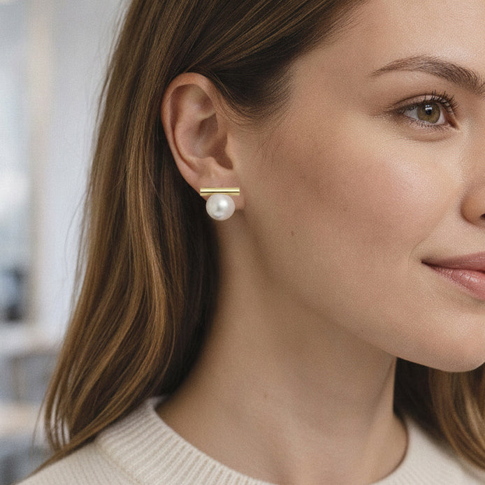 Tear of Dawn Pearl Studs 18K Gold Vermeil