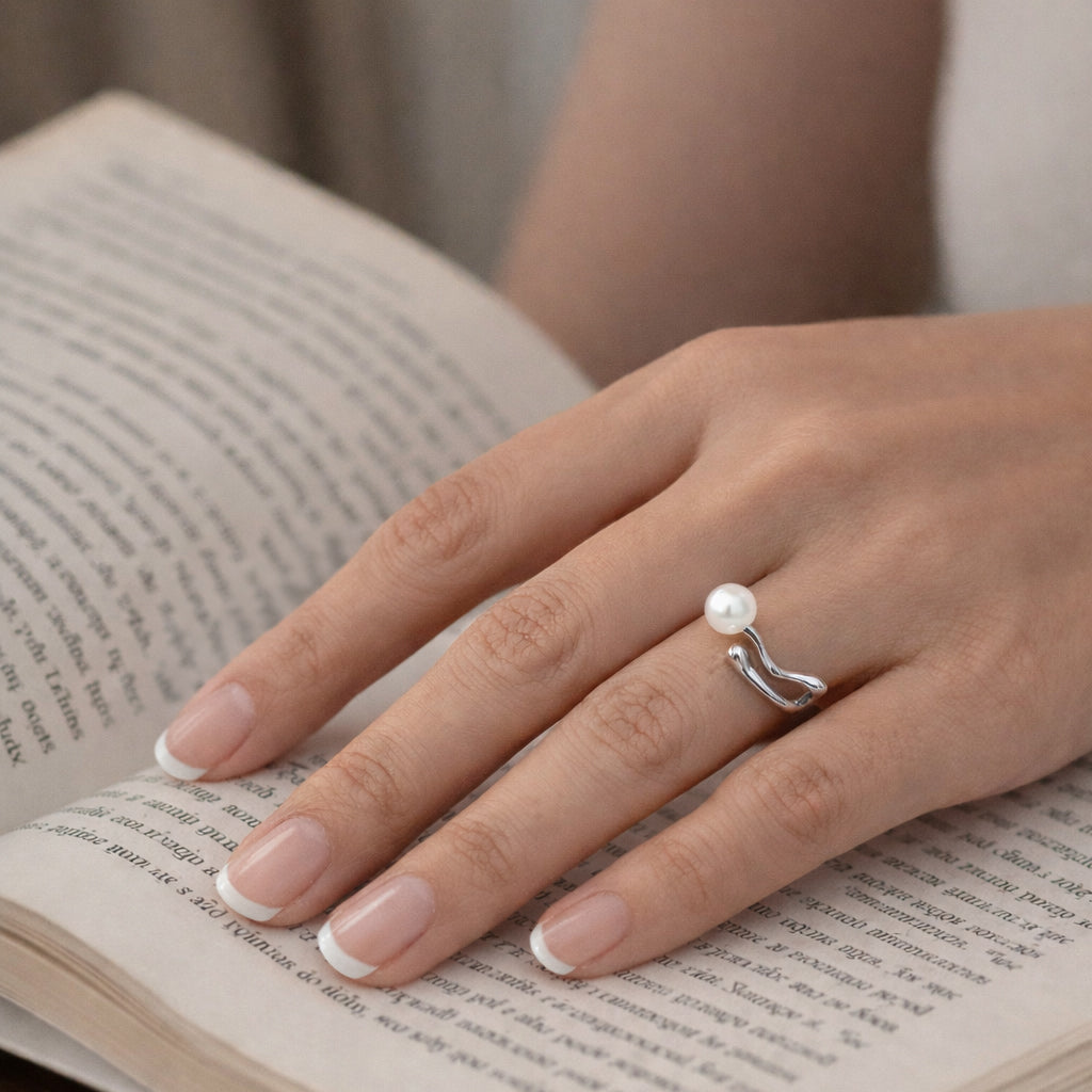 Glimmer Pure Pearl Ring